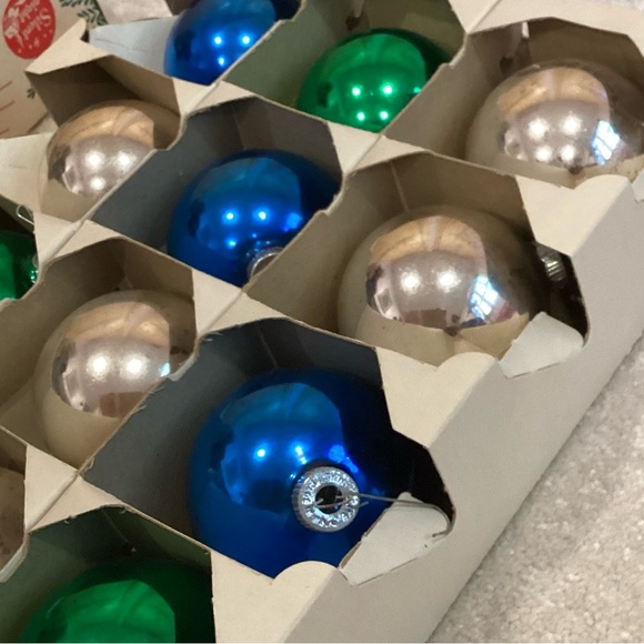 Vintage 1950’s Shiny Brite Christmas Tree Glass Ornaments - Picture 7 of 13